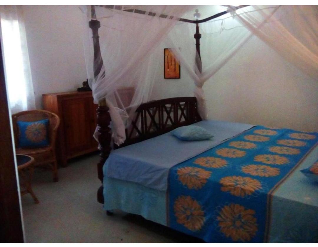 Villa Sea Sprays Хиккадува Экстерьер фото